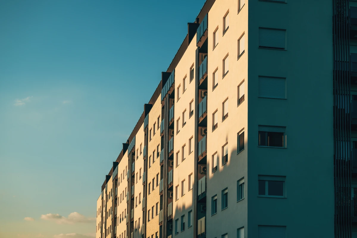 Le Syndic : Pilier Indispensable de la Vie en Copropriété