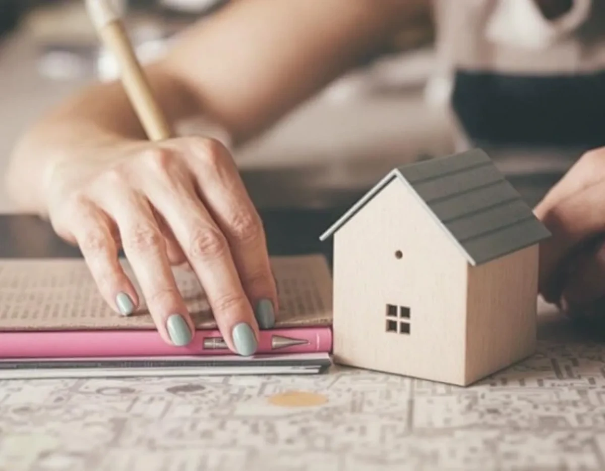 Astuces pour dénicher le colocataire idéal : guide complet de sélection